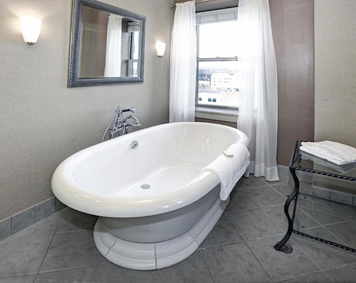 The Parker Inn Schenectady Bagian luar foto