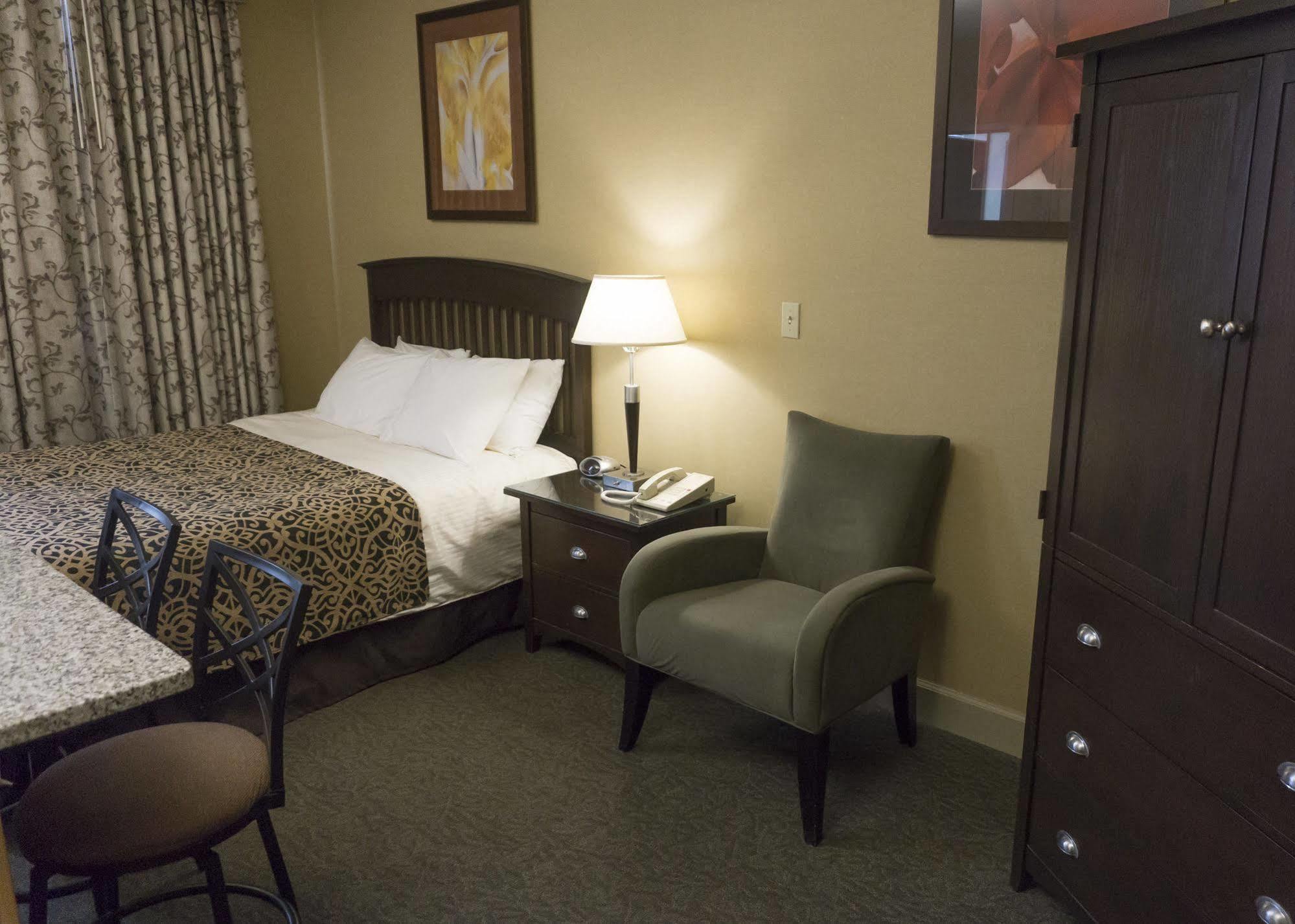 The Parker Inn Schenectady Bagian luar foto